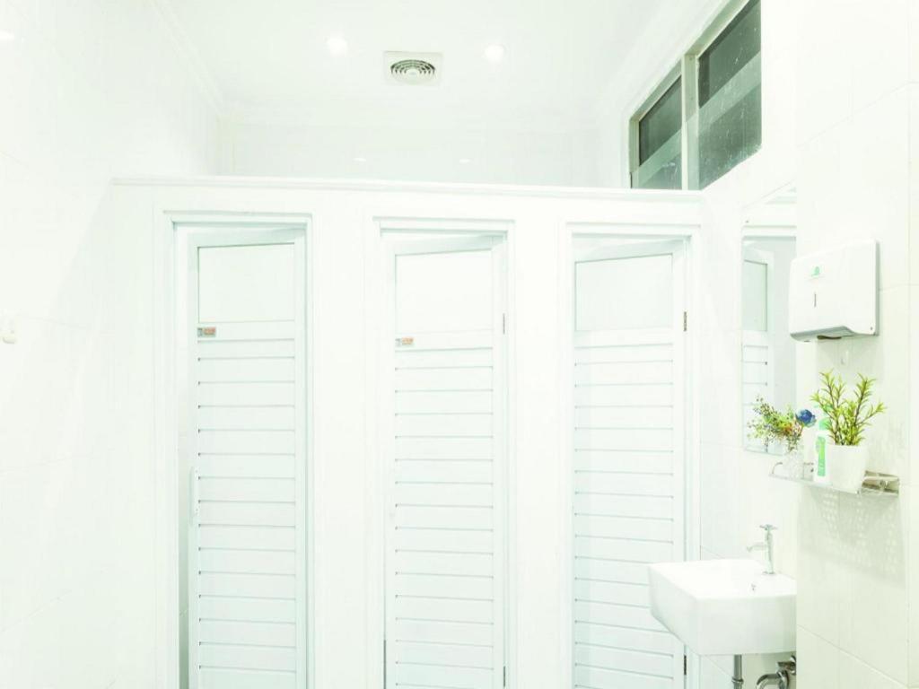 Wakeup Homestay Yogyakarta Exterior foto